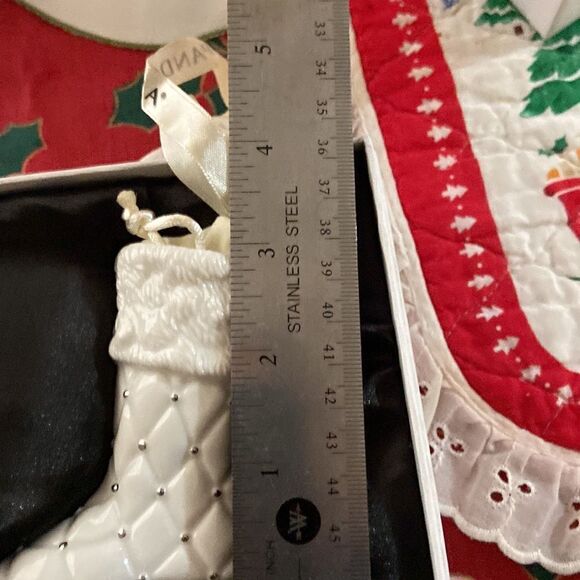 EUC Pandora Unforgettable Moments 2012 Stocking with Christmas tree charm - Picture 4 of 7